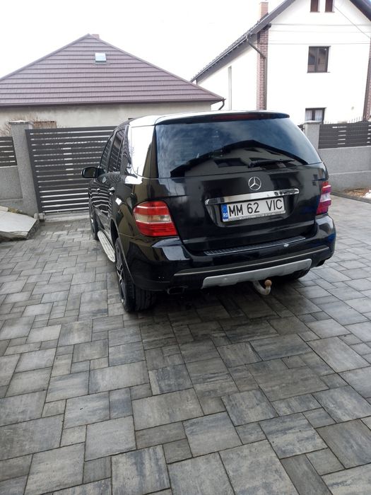 Vând Mercedes ML320cdi