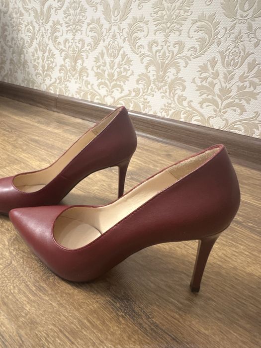 Женская Обувь. Derimod.