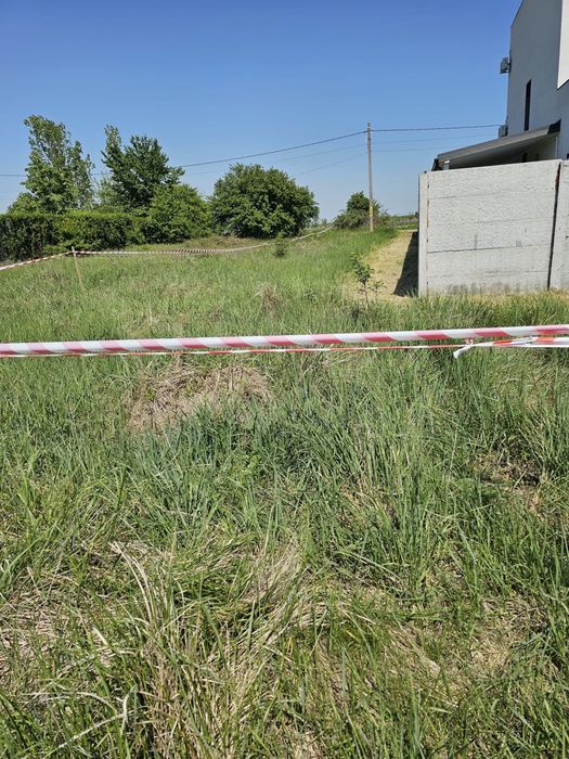 Teren intravilan Dirza Crevedia 936 m ptr vila/casă 49 E