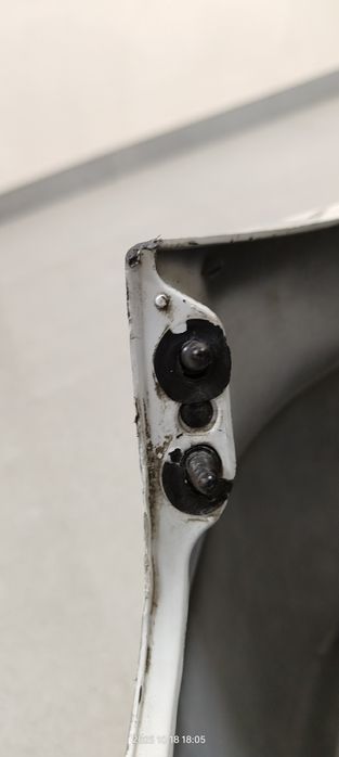 Бампер на Лексус задний