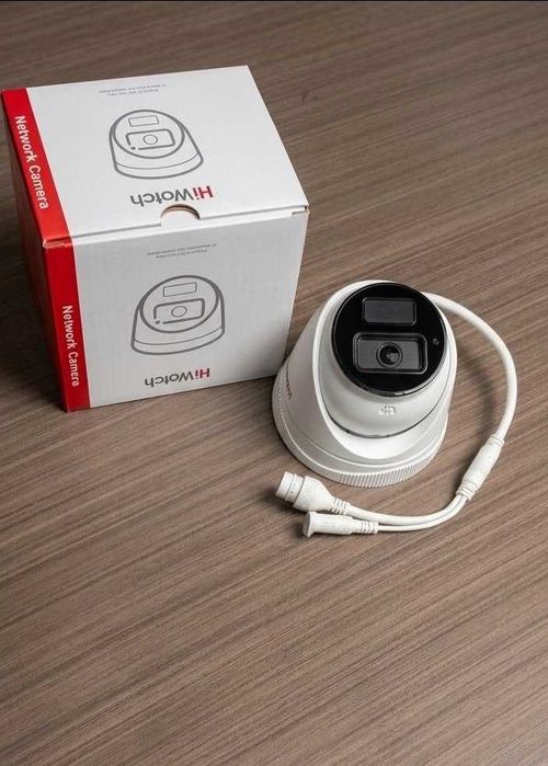 HiWatch IPC-T040(B) (2.8mm) — IP камера купольная
