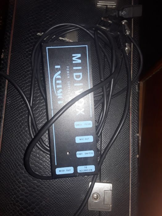 Vand acordeon armonica C sistem cu midi din fabrica, excelsior 940midi