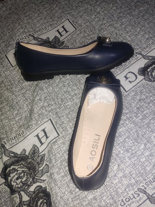 Продам новые балетки