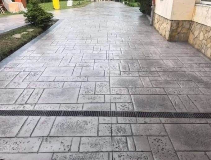 Pavaj din beton amprentat