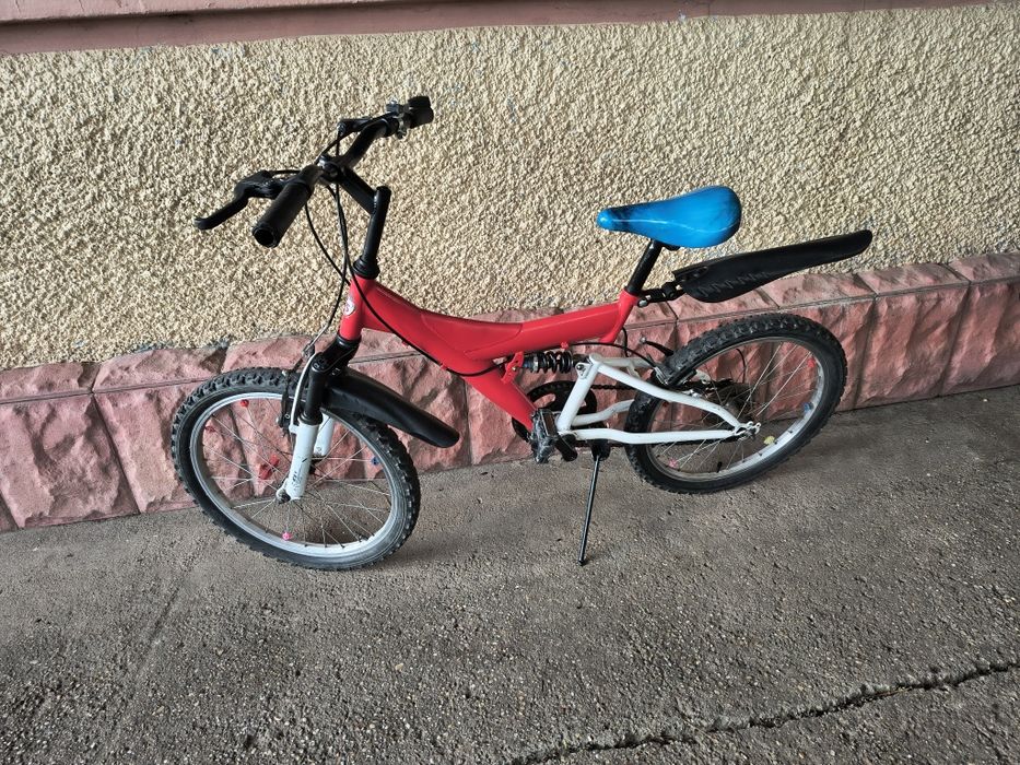 Bicicleta cu roti de 20 inch