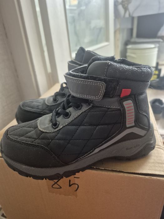 Продам обувь  женскую