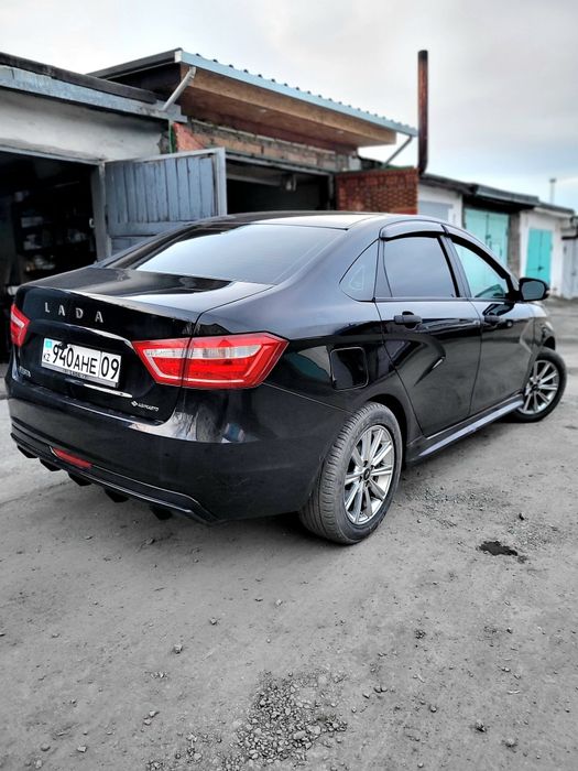 Lada Vesta 1.6  вариатор  Лада Веста