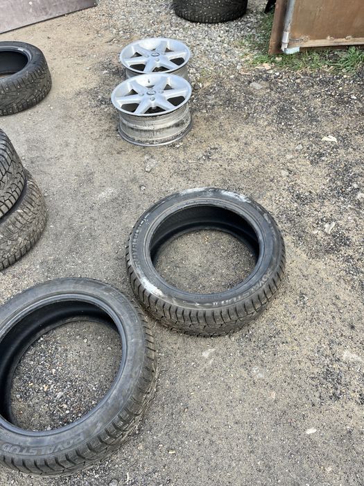 Продам диски с зимней резиной R17