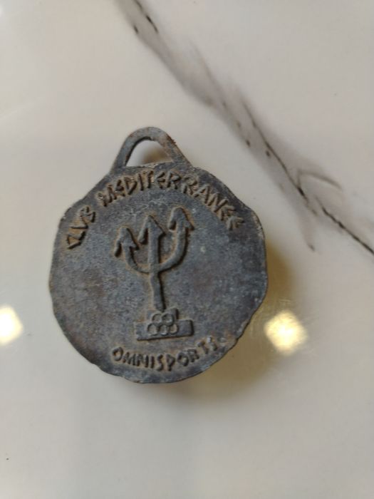 Колекционерски медальон