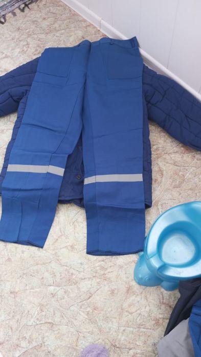 Продам спецодежду