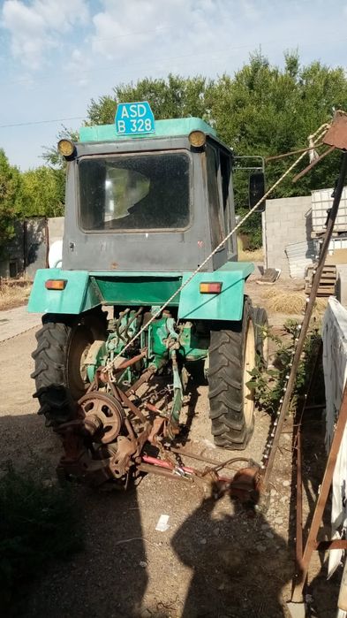 Продам трактор т 25