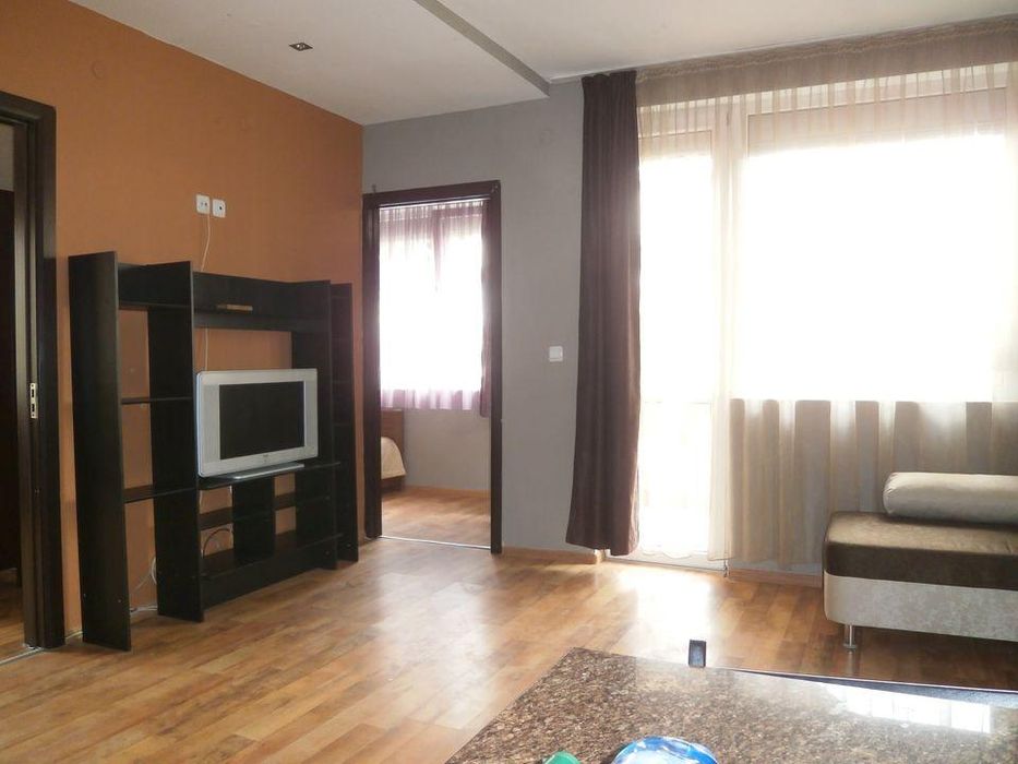 Дава се под наем Тристаен апартамент в София, Зона Б-19 - 82 кв.м за 600 € - Снимка #3