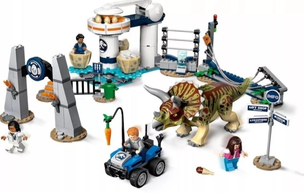 Конструктор lari113336, нападение трицератопса