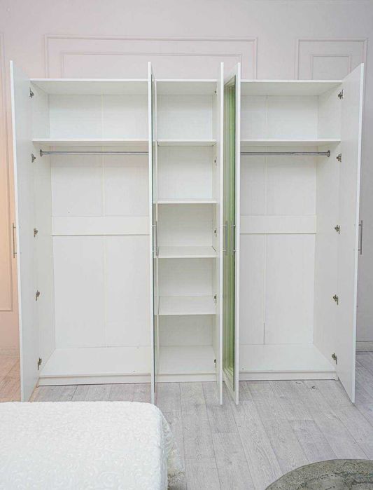 Спальные гарнитуры со склада