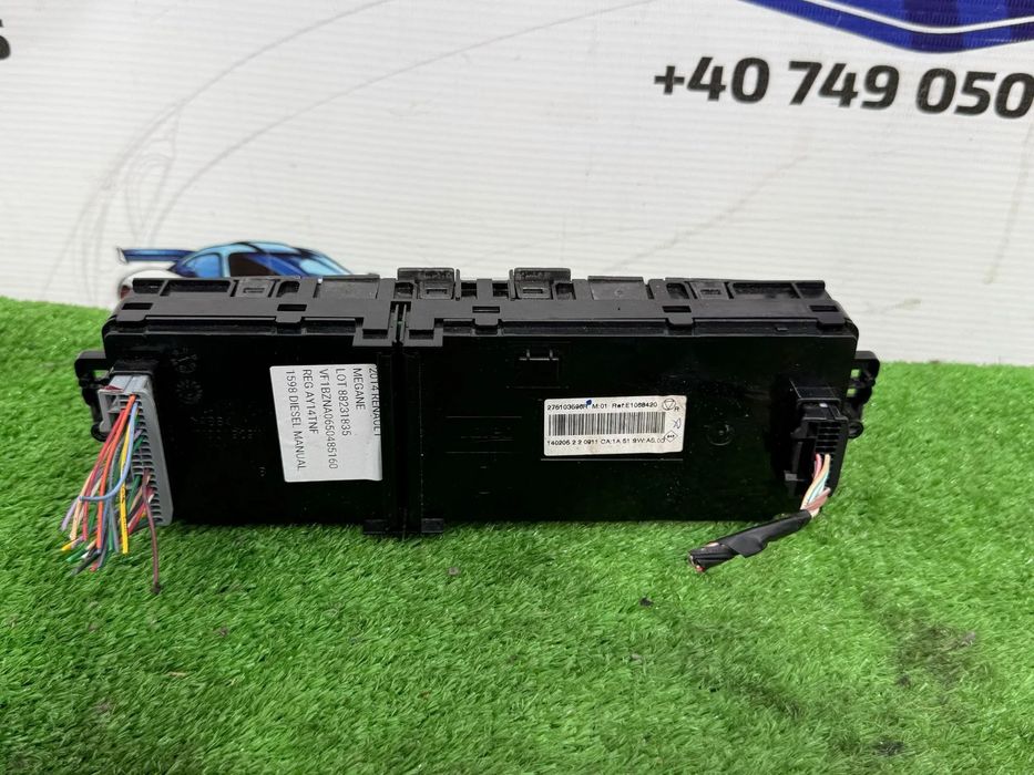 PANOU COMANDA CLIMA RENAULT MEGANE III B95 1.6 DIESEL 2014 COD OEM 275103596R 2008-2016