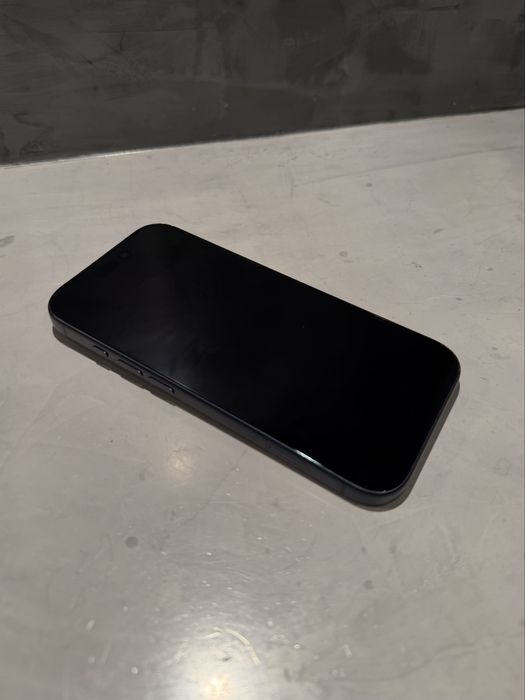 КАТО НОВ Iphone 17 Pro, 100% battery