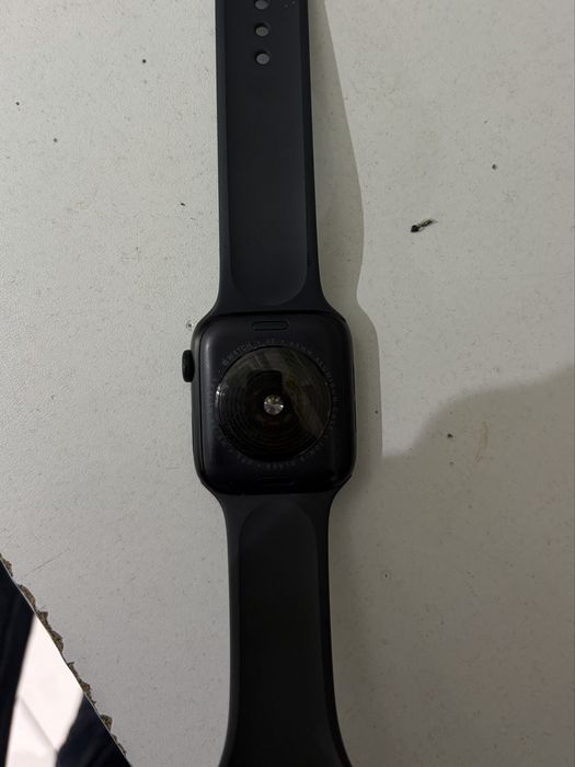 Apple watch se2 mm44  akb 100%