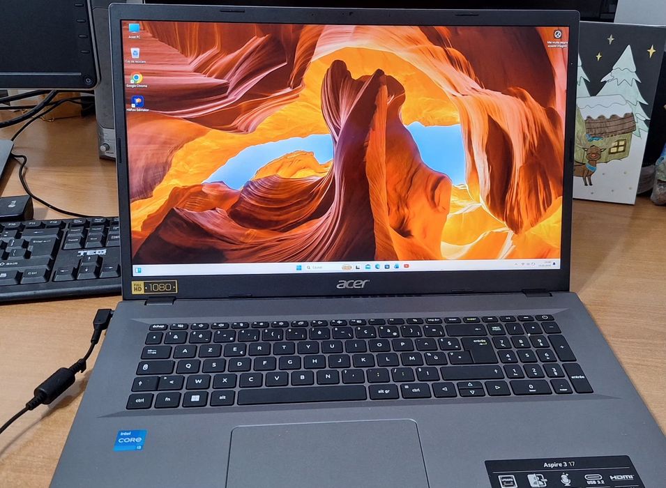 Laptop ca si nou