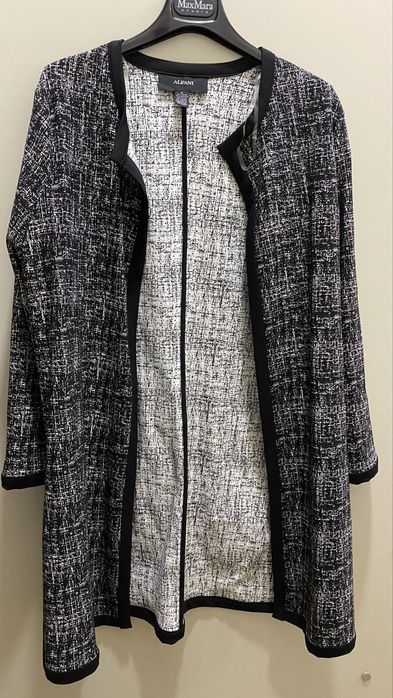 Кардиганы  новые с/м