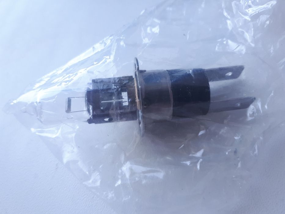 Лампочка H3C на Противотуманки