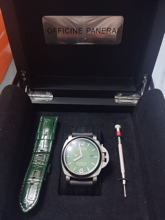 Panerai Luminor soati sotiladi.