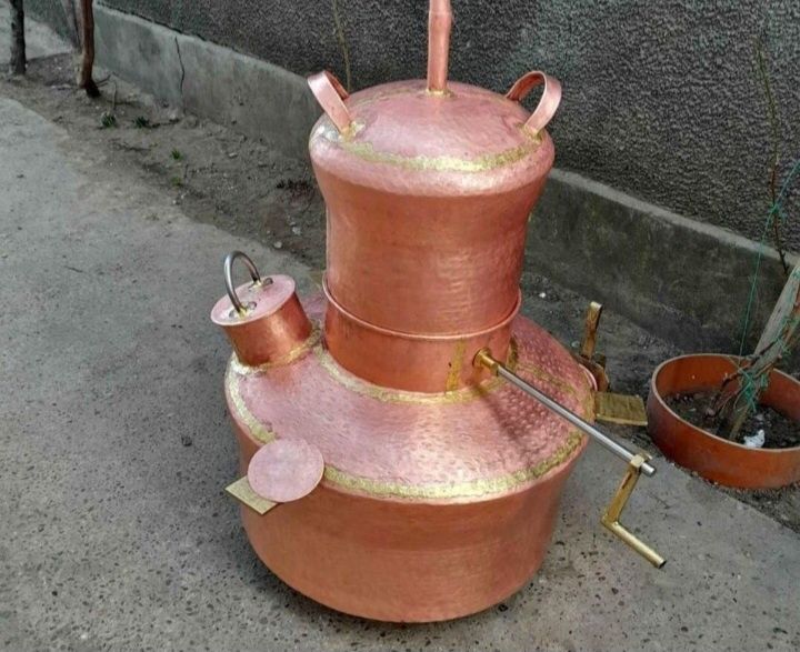 Vand cazane de tuica sau palinca
