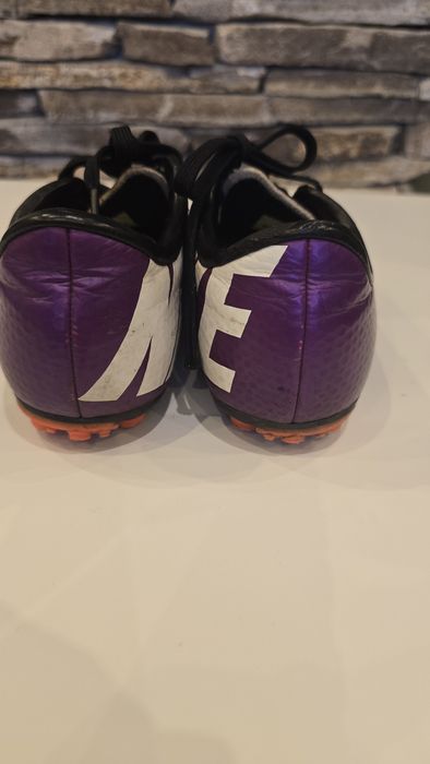 Nike бутонки размер 29