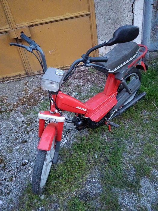 Vând moped 49 cm3