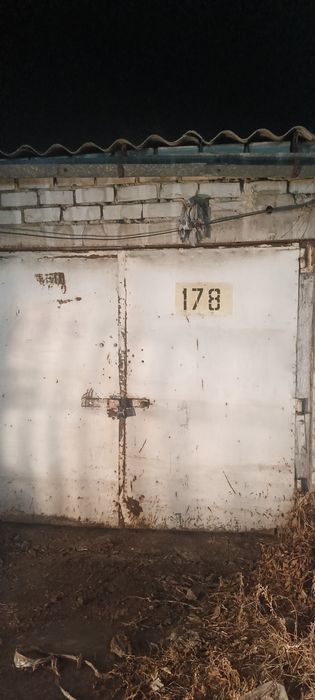 Продам гараж в коопр. "ИРТЫШ" с погребом. Район левый берег.