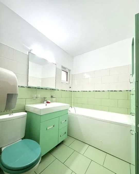 Apartament 3 camere, Rahova, stradal cu vedere spate, izolat termic