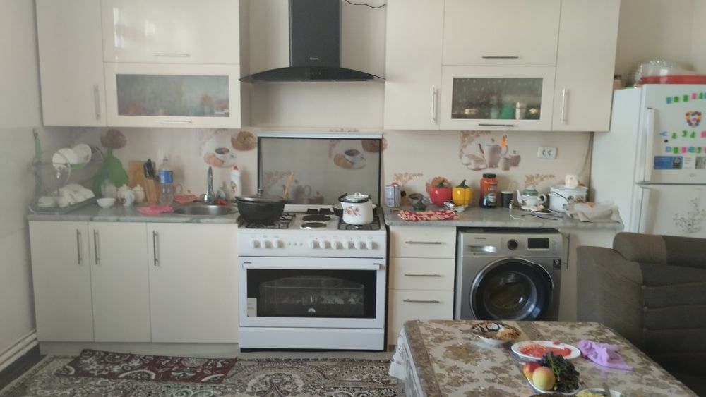 Уй сотилади Таги устохонаси Билан