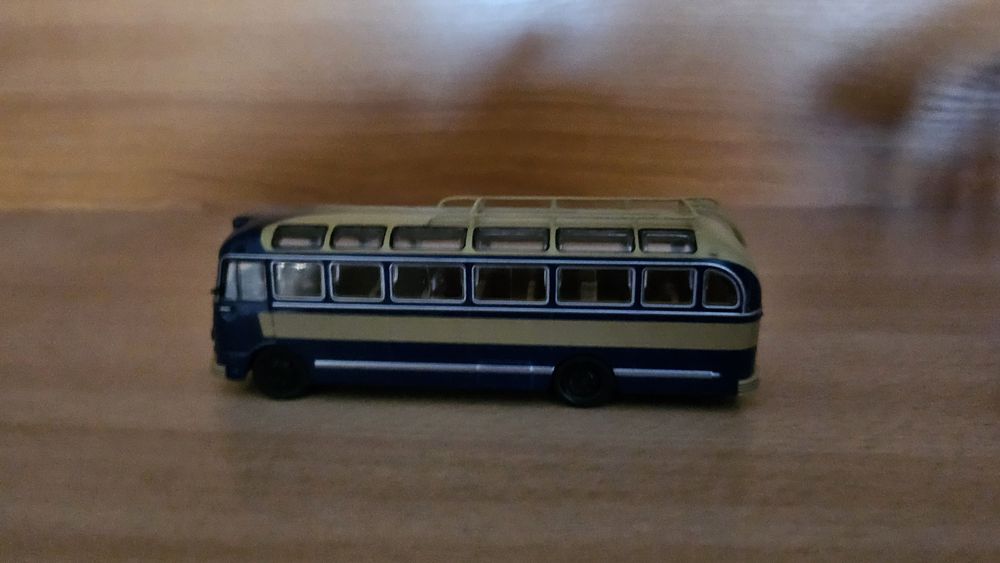 Ретро метални рейсчета