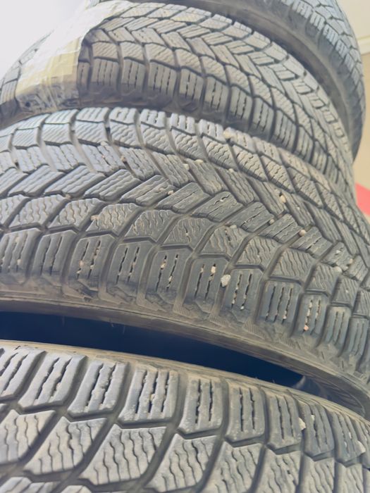 Шины Michelin комплект