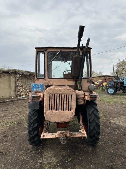 Продам трактор Т-16