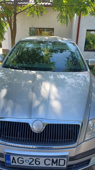 Vând skoda octavia