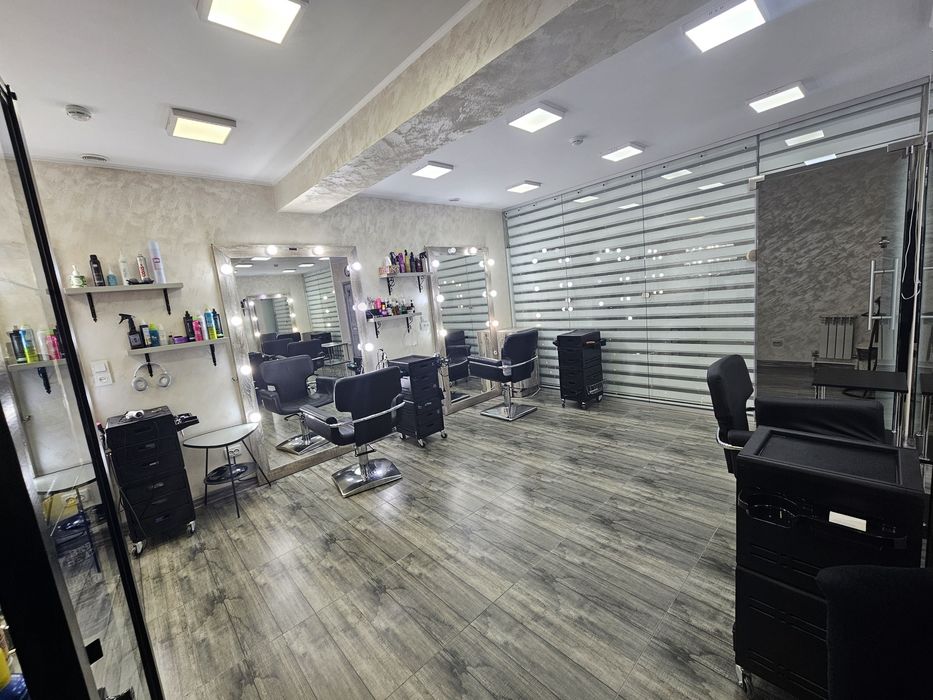 Сдаётся кабинет в салоне красоты