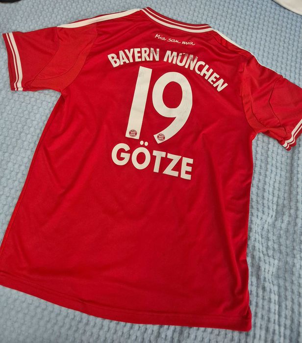 Футболни тениски