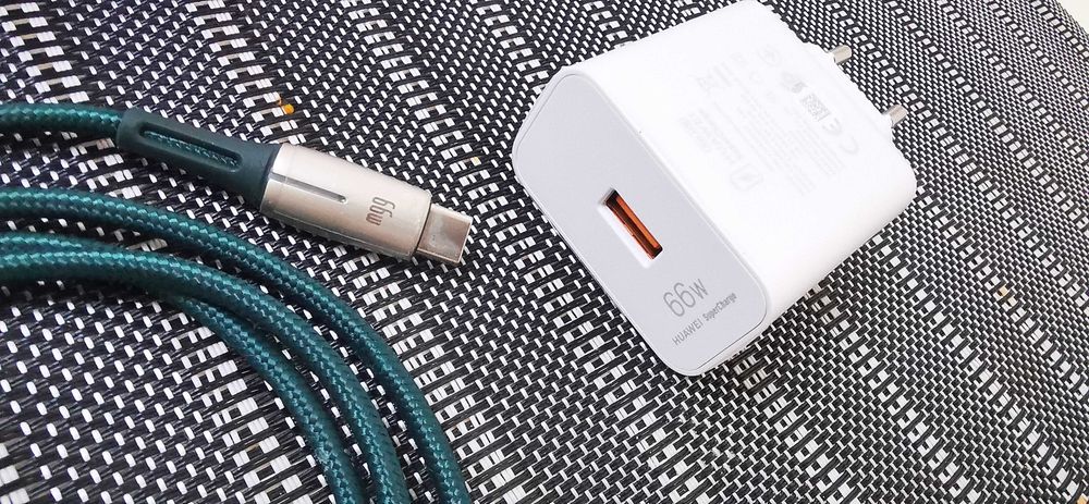 Incărcător huawei 66w 6A turbo charge cu cablu USB-C de 6A (66W)