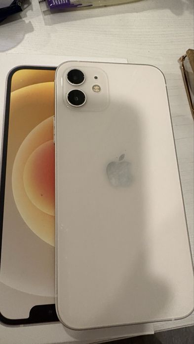 12 iphone, 64 гб