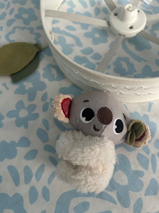 Бебешка музикална играчка за легло Tiny Love