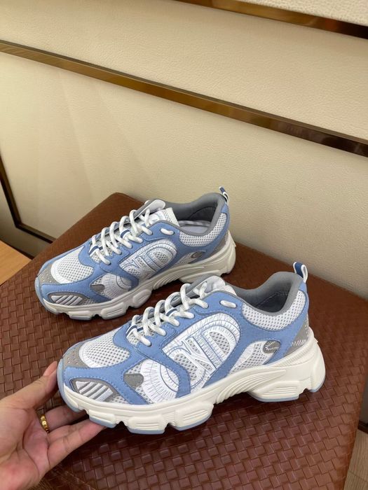 Dior весна-лето 2026