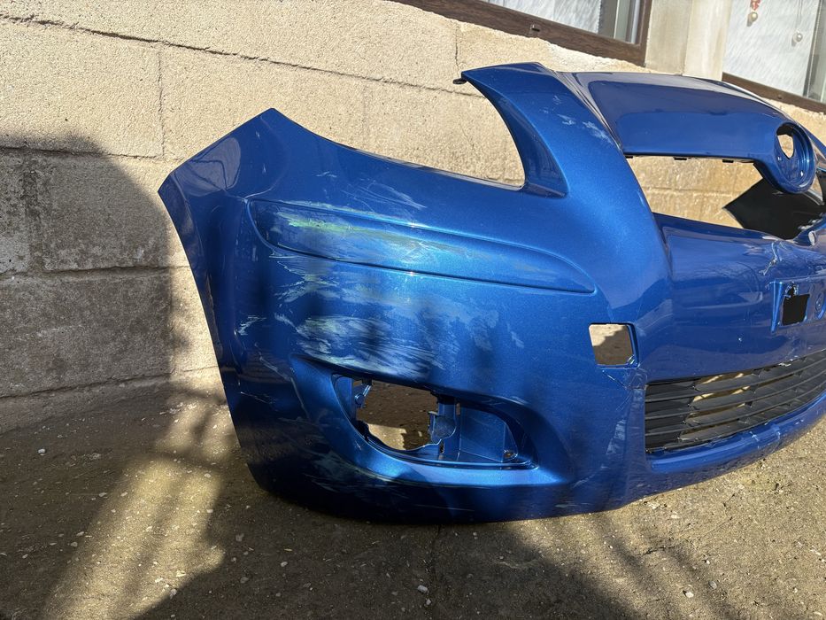 Предна броня Toyota Yaris II 2009 - 2011