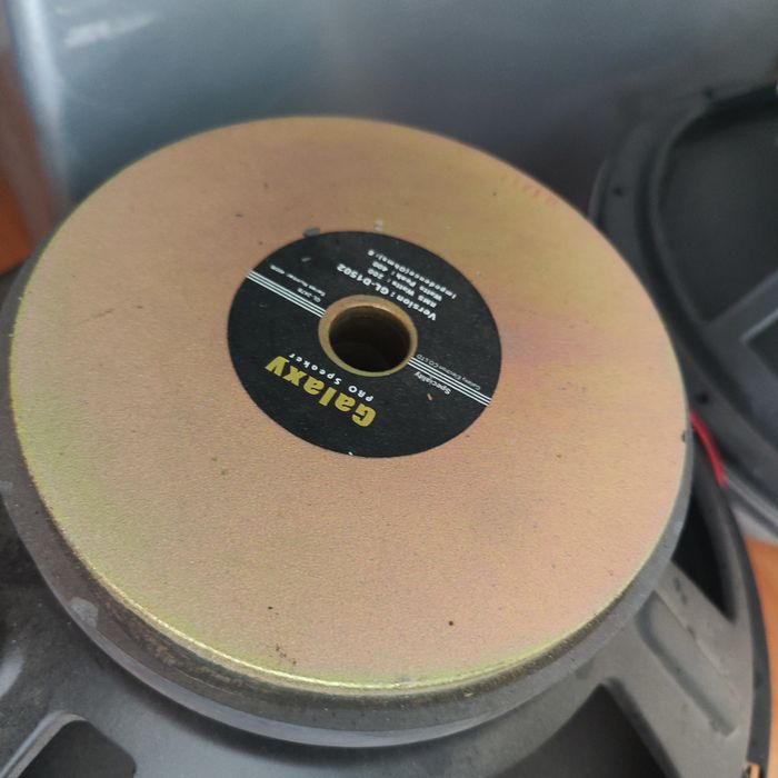 Продам динамики 15ки(38 см)