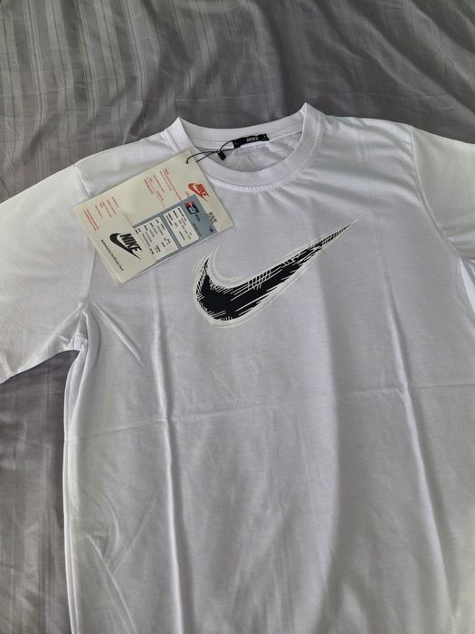 tricou nike lacoste lv nou