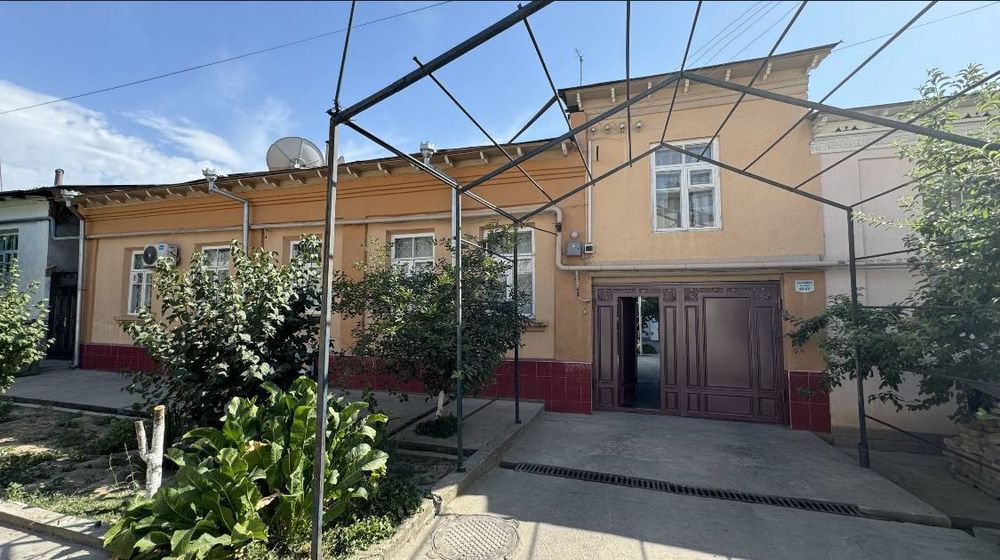 Чиланзар 20-квартал Хайиробод махалля дом участок 5 соток 350 м² жилая