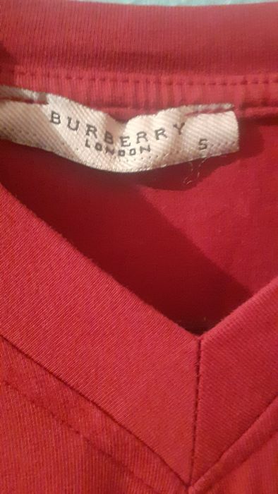 Мъжки тениски Burberry.