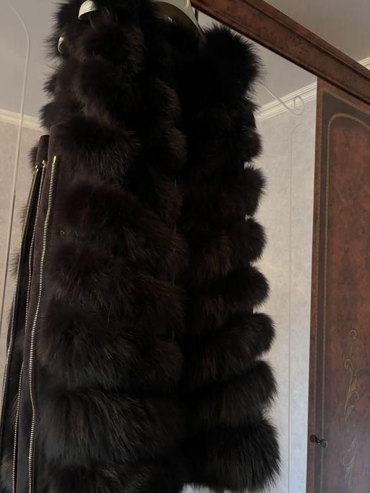 Продам новую Песец желетка