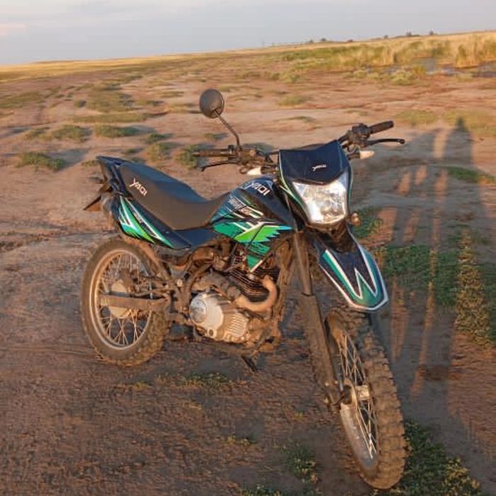 Продам мотоцикл эндуро