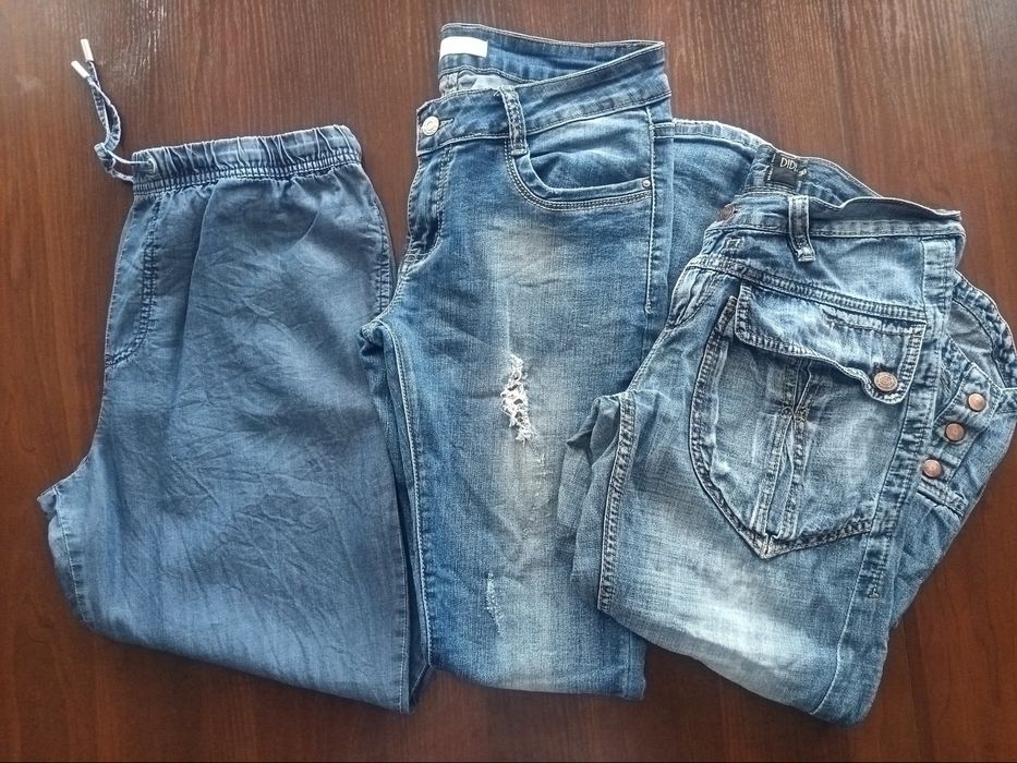 Дамски дънки М размер