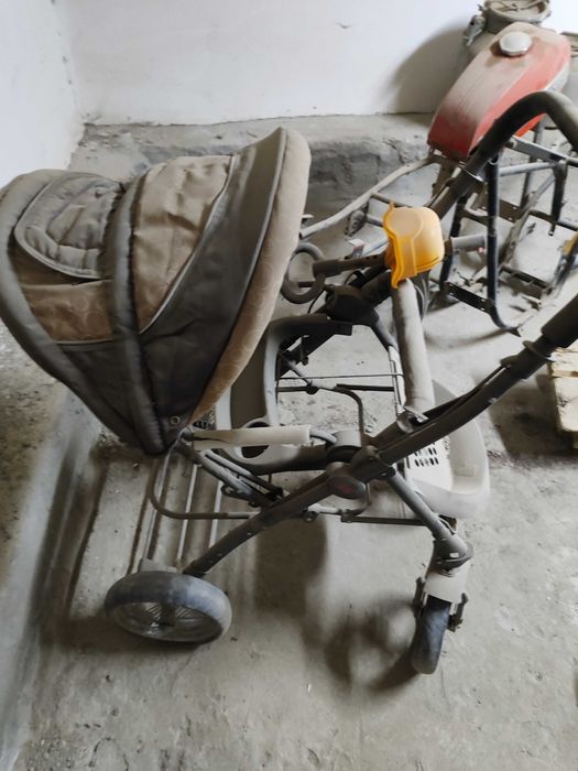 Продаётся детская коляска